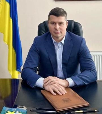 У керівника Чернівецької митниці провели обшуки в робочому кабінеті та квартирі