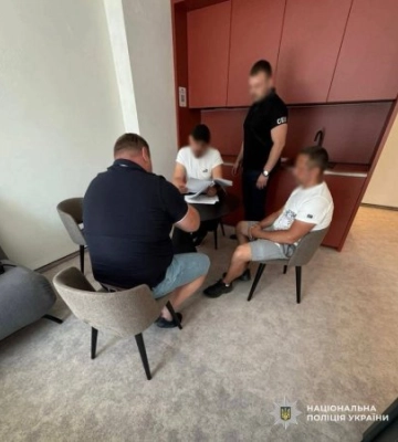 Розтрата грошей під час ремонту доріг: на Закарпатті директору фірми повідомили про підозру