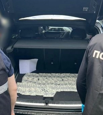 На Днепропетровщине и еще 8 областях обнаружили коррупционные схемы на 4 миллиона долларов На Днепропетровщине и еще 8 областях обнаружили коррупционные схемы на 4 миллиона долларов