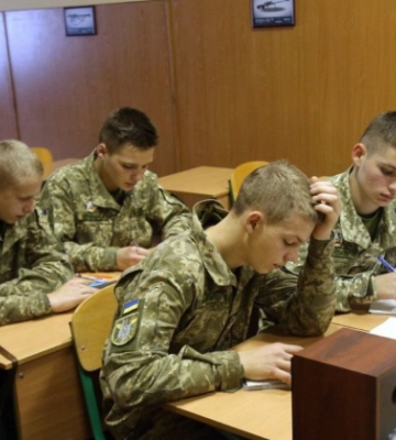 Базову загальновійськову підготовку замінять підготовкою до нацспротиву, але її проходження не звільнятиме від направлення на базову військову службу