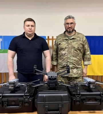 Рівненська громада передала дрони Нацгвардії