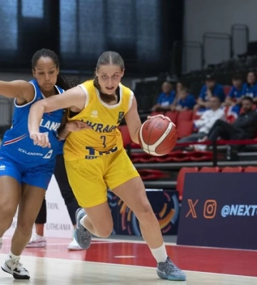 Україна розгромно програла Ісландії на жіночому чемпіонаті Європи з баскетболу U-18
