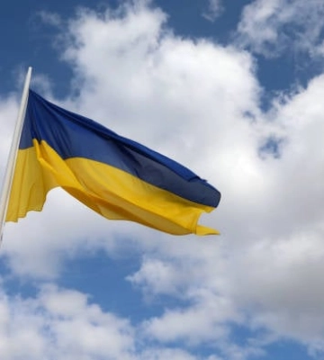 Єдність зростає, але віра у майбутнє слабшає: що думають українці у 2025 році