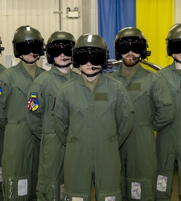 Чехия готовит украинских асов: 8 пилотов F-16 завершат обучение до конца 2026 года Чехия готовит украинских асов: 8 пилотов F-16 завершат обучение до конца 2026 года