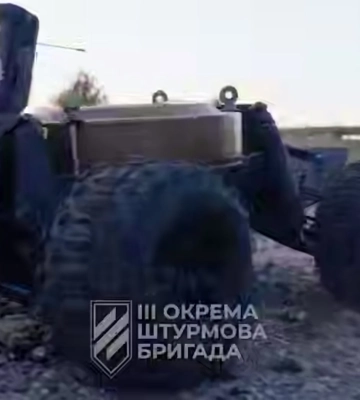 Вперше в історії: бійці Третьої штурмової бригади взяли окупантів у полон за допомогою наземних роботів — відео