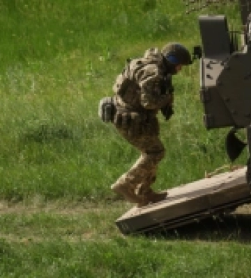 ЗСУ тримають оборону: понад 6000 обстрілів і 200 боєзіткнень, найгарячіші напрямки – Лиман і Покровськ