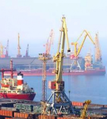 Ворог масовано атакував дронами Миколаїв та Коблівську громаду, пошкоджено будинки, бази відпочинку, склади і ЛЕП