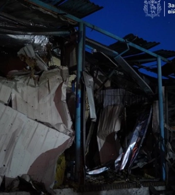 Вночі російські війська атакували «шахедами» Запоріжжя та Запорізький район: поранена літня жінка, спалахнули масштабні пожежі&amp;hellip;