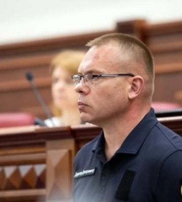 Четвертое подозрение: директор КГГА Ткачук обвиняется в закупке генераторов по завышенным ценам