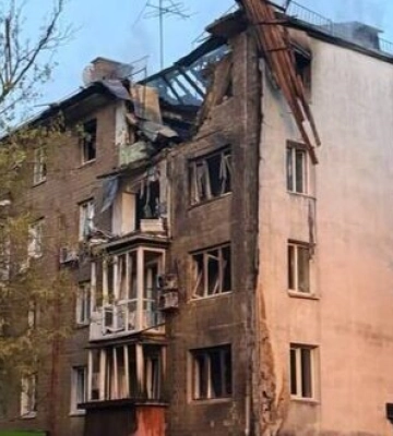 Масована атака РФ на Київ: двоє загиблих, 13 постраждалих, падіння уламків та пожежі у шести районах