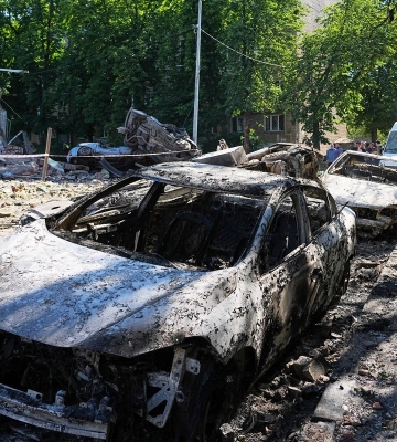 Киев в дыму и огне после массированной атаки РФ: есть погибшие и раненые