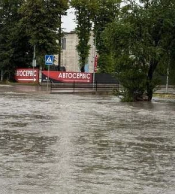 Впервые за много лет: синоптики шокировали количеством осадков, которое выпало во Львове
