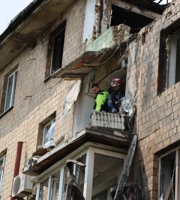 У Києві зросла кількість постраждалих внаслідок російської атаки (, )