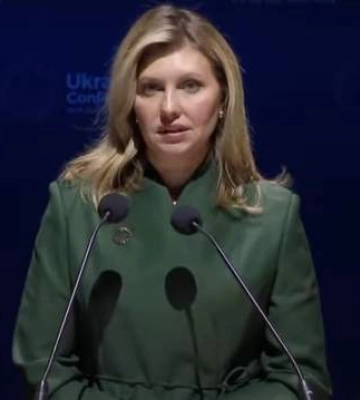 Елена Зеленская продемонстрировала сдержанный образ на конференции в Италии: как она выглядела Елена Зеленская продемонстрировала сдержанный образ на конференции в Италии: как она выглядела