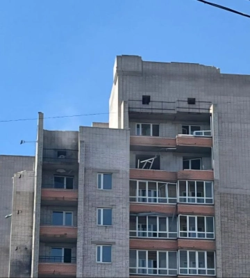 Летіли авіабомби, дрони й артилерія: ворог знищує громади Дніпропетровщини