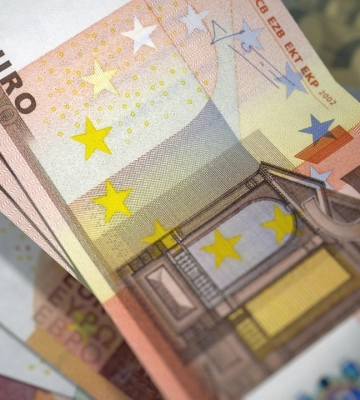 ЄС виділяє 2,3 млрд євро на відновлення України, - фон дер Ляєн