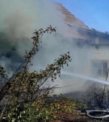 Ворог протягом дня атакував КАБами і дронами два райони Дніпропетровщини, є загиблий