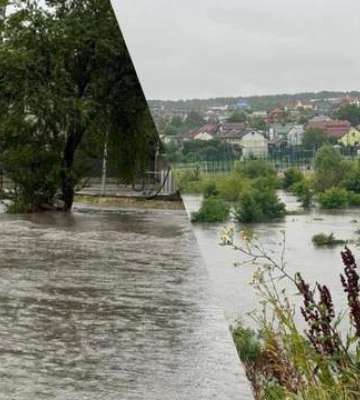 Поліцейські Львівщини допомагають подолати наслідки зливи
