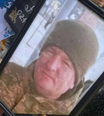 У Черхаві дерево перекрило дорогу Самбір – Борислав —