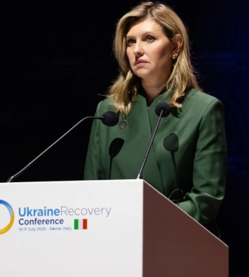 Елена Зеленская: Восстановление Украины - это прежде всего создание лучших условий для людей Елена Зеленская: Восстановление Украины - это прежде всего создание лучших условий для людей