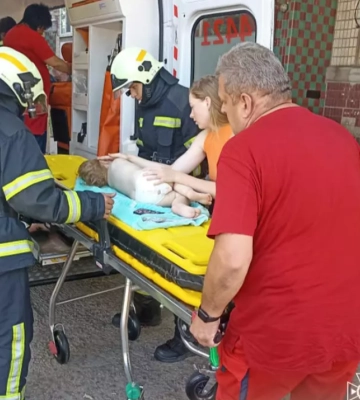 У Вінниці з вікна випала 11-річна дівчинка