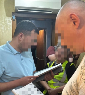 $1 млн за уникнення кримінальної відповідальності і $100 тис за вбивство свідків – у Дніпрі викрили адвокатів