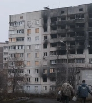 Из-за вражеских атак в Харькове повреждены медучреждение и роддом