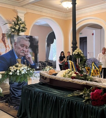 В Киеве прощаются с композитором, Героем Украины Игорем Покладом. Фото В Киеве прощаются с композитором, Героем Украины Игорем Покладом. Фото