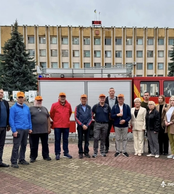 Авто, медикаменти, обладнання: Нововолинськ отримав допомогу від німецьких партнерів