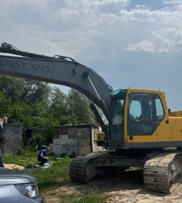 Незаконний видобуток піску на Київщині: правоохоронці запобігли екологічній катастрофі