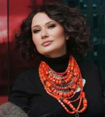 «Ти погано співаєш». Олена Мозгова розказала, хто поламав її музичну кар&#039;єру