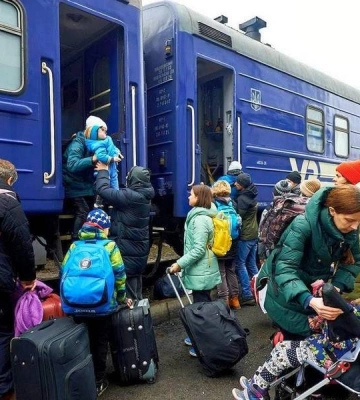 Через Рівненщину курсує евакуаційний потяг до Ужгорода
