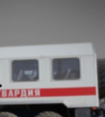 Понад 20 вантажівок в колоні. РФ перекидає живу силу з Запорізького напрямку, Андрющенко розповів, що може планувати ворог