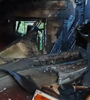 У Запоріжжі під час пожежі врятували жінку