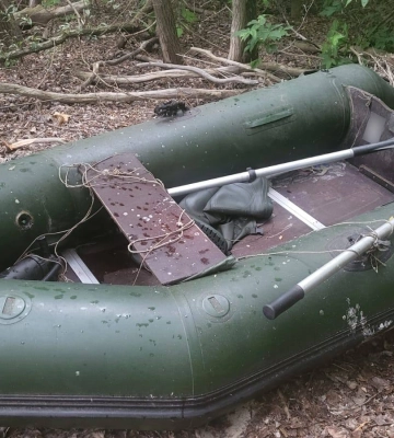 Двоє чоловіків на Черкащині наловили риби на понад 2 мільйони. У них забрали човни та мотоцикли