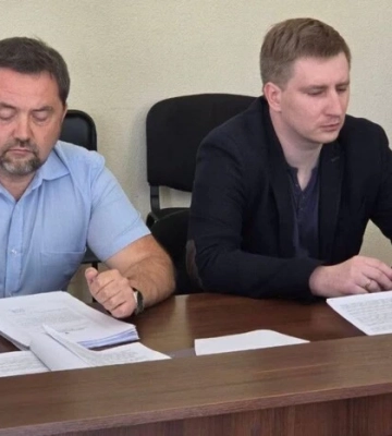 Печерський суд відправив екссекретаря Київради Бондаренка під домашній арешт Печерський суд відправив екссекретаря Київради Бондаренка під домашній арешт