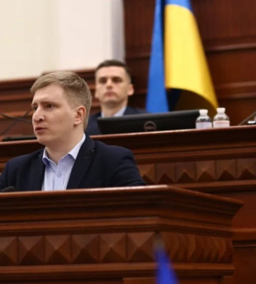 Экс-заместителю Кличко избрали меру пресечения по делу о содействии уклонению от службы. ВИДЕО Экс-заместителю Кличко избрали меру пресечения по делу о содействии уклонению от службы. ВИДЕО