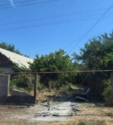 Росіяни атакували Нікопольщину та Синельниківщину: три людини зазнали поранень. ФОТОрепортаж Росіяни атакували Нікопольщину та Синельниківщину: три людини зазнали поранень. ФОТОрепортаж