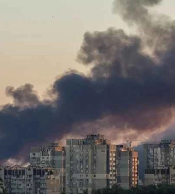 Киев в дыму: как обстрелы РФ уничтожают здоровье горожан