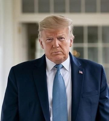 Трамп загадково відреагував на російський обстріл пологового будинку в Харкові Трамп загадково відреагував на російський обстріл пологового будинку в Харкові