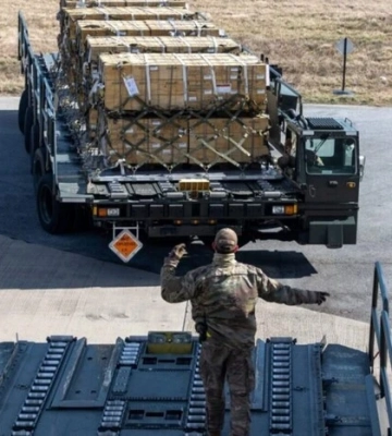 Зеленський: США відновили постачання військової допомоги Україні