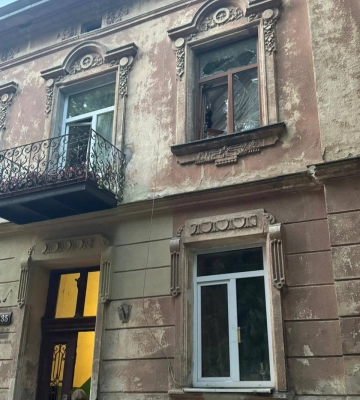 У Львові пошкоджено двоповерховий житловий будинок