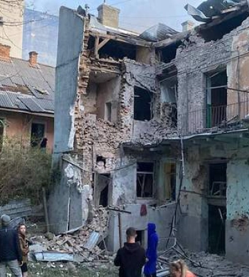 Есть частичное разрушение подъезда, произошла утечка газа и воды, – ОВА о вражеской атаке по Львову