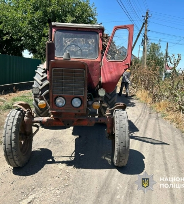 Пішохід під колесами трактора: на Одещині розслідують обставини ДТП, - ФОТО