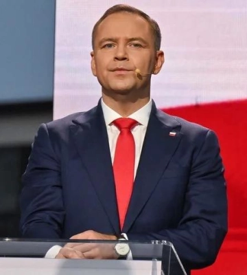 Президент Польщі Навроцький закликав Зеленського до масштабних ексгумацій на Волині
