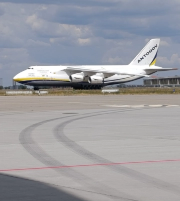Літак Ан-124 "Руслан" "Авіаліній Антонова" перелетів з Києва до Лейпцигу та пройде сертифікаційне випробування