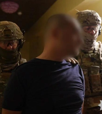 У Києві затримали іноземця, підозрюваного у вбивстві чоловіка на Троєщині
