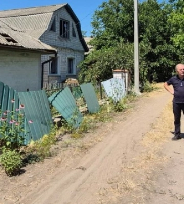 На Кіровоградщині показали наслідки нічної атаки - пошкоджені будинки та ліцей На Кіровоградщині показали наслідки нічної атаки - пошкоджені будинки та ліцей