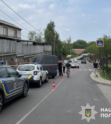 У селі на Київщині автомобіль без водія на смерть збив маленьку дитину, - поліція