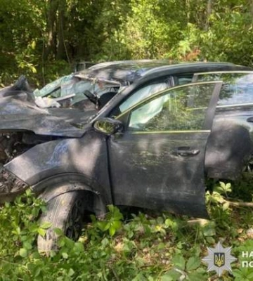 В смертельном ДТП в Винницкой области погибли женщина и младенец: еще три человека в больнице В смертельном ДТП в Винницкой области погибли женщина и младенец: еще три человека в больнице
